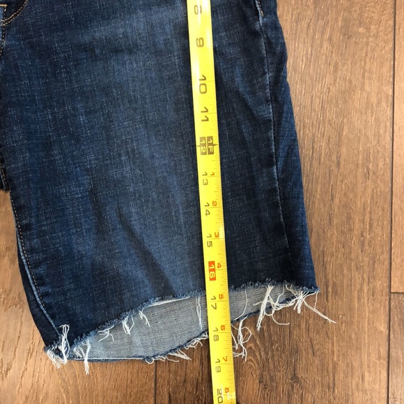 Levi’s Blue Bermuda Short Size 27 - Picture 9 of 10